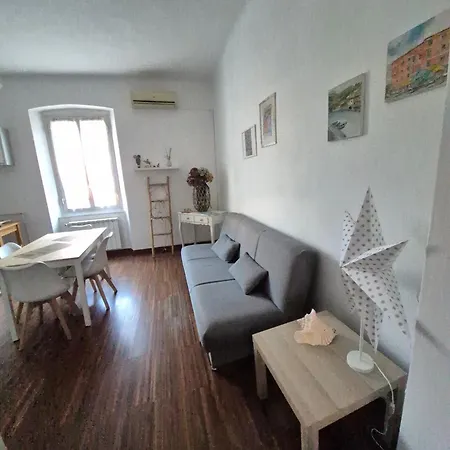 Apartment Maison 18 *